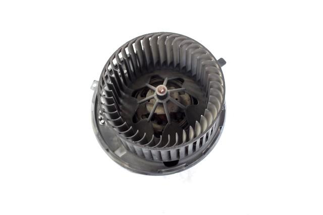 VENTILATOR  KABINE  OEM N. 1K1820015E ORIGINAL REZERVNI DEL VOLKSWAGEN TOURAN 1T1 MK1 (2003 - 11/2006) BENZINA/METANO LETNIK 2006