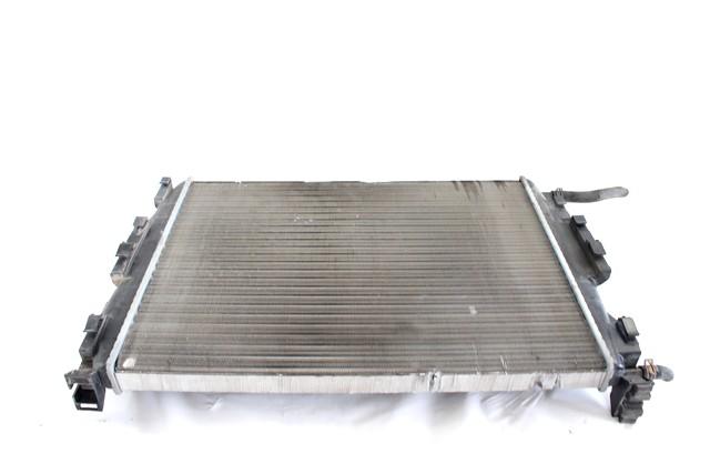 RADIATOR VODE OEM N. 8200357536 ORIGINAL REZERVNI DEL RENAULT MEGANE MK2 R BM0/1 CM0/1 EM0/1 KM0/1 LM0/1 BER/GRANDTOUR  (2006 - 2009) DIESEL LETNIK 2006