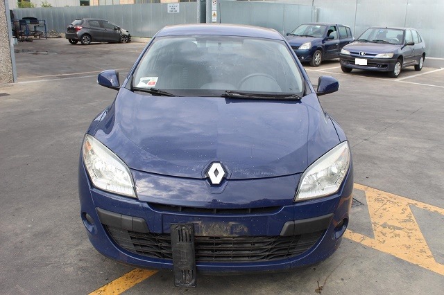 RENAULT MEGANE III SPORTOUR 1.5 D 66KW 5M 5P (2010) RICAMBI IN MAGAZZINO