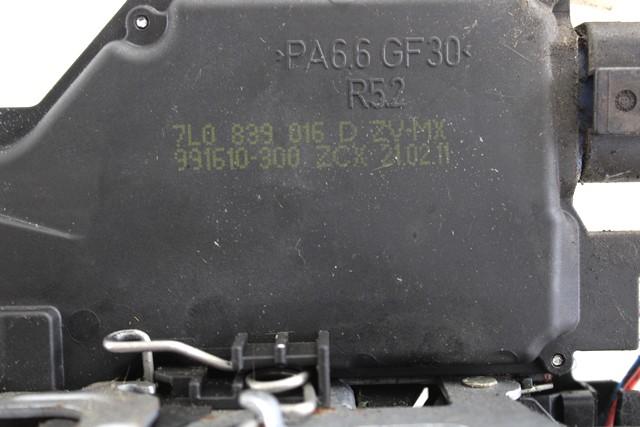 CENTRALNO ZAKLEPANJE ZADNJIH DESNIH VRAT OEM N. 7L0839016D ORIGINAL REZERVNI DEL VOLKSWAGEN GOLF VI 5K1 517 AJ5 MK6 (2008-2012) DIESEL LETNIK 2011