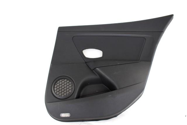 VRATNI PANEL OEM N. PNPDTRNMEGANEBZ01MK3SW5P ORIGINAL REZERVNI DEL RENAULT MEGANE MK3 BZ0/1 B3 DZ0/1 KZ0/1 BER/SPORTOUR/ESTATE (2009 - 2015) DIESEL LETNIK 2010