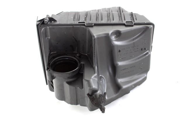 FILTAR ZRAKA OEM N. 8200947663 ORIGINAL REZERVNI DEL RENAULT MEGANE MK3 BZ0/1 B3 DZ0/1 KZ0/1 BER/SPORTOUR/ESTATE (2009 - 2015) DIESEL LETNIK 2010