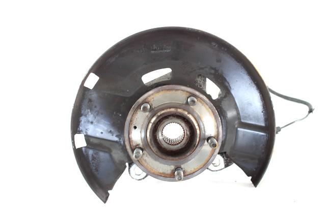 VRTLJIVI LEZAJ DESNO / PESTO KOLESA Z LEZAJEM SPREDAJ OEM N. 13319483 ORIGINAL REZERVNI DEL OPEL ASTRA J P10 5P/3P/SW (2010 - 2015) DIESEL LETNIK 2011