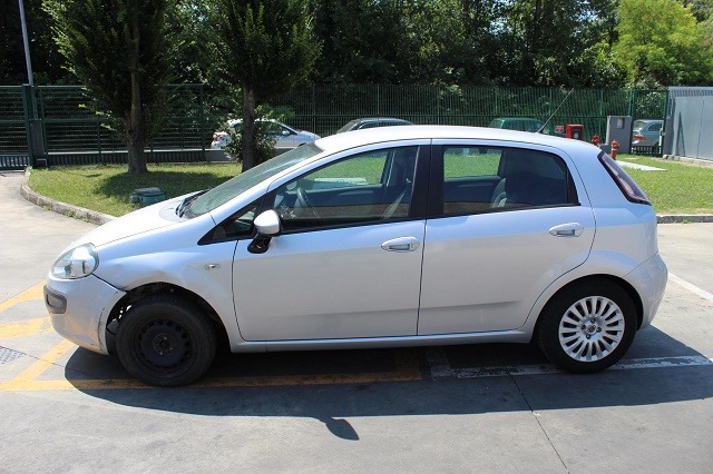 FIAT PUNTO EVO 1.2 B 48KW 5M 5P (2010) RICAMBI IN MAGAZZINO