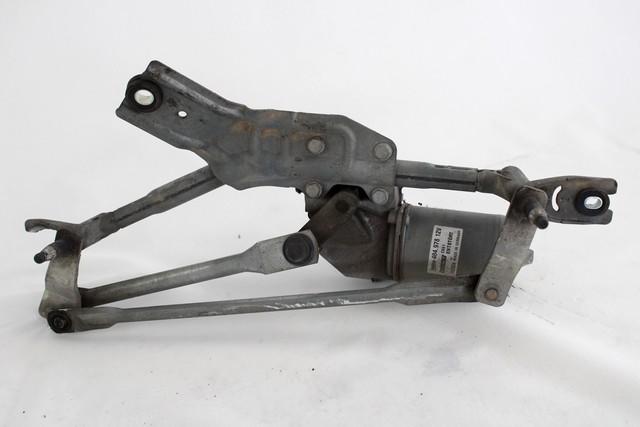 MOTORCEK PREDNJIH BRISALCEV OEM N. 51701421 ORIGINAL REZERVNI DEL FIAT PUNTO EVO 199 (2009 - 2012)  BENZINA LETNIK 2010