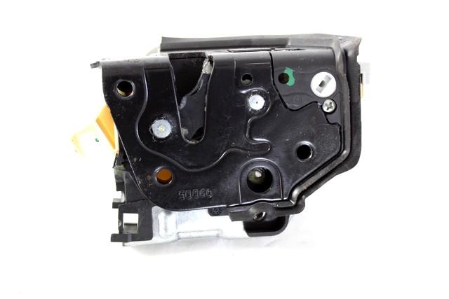 CENTRALNI ZAKLEP SPREDNJIH VRAT  OEM N. 8J1837016 ORIGINAL REZERVNI DEL AUDI A4 B8 8K2 BER/SW/CABRIO (2007 - 11/2015) DIESEL LETNIK 2015