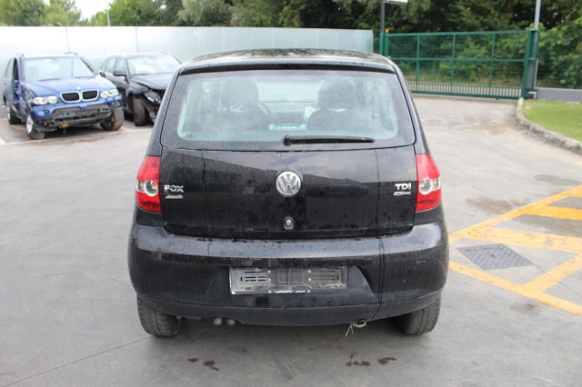 VOLKSWAGEN FOX 1.4 D 51KW 5M 3P (2007) RICAMBI IN MAGAZZINO 