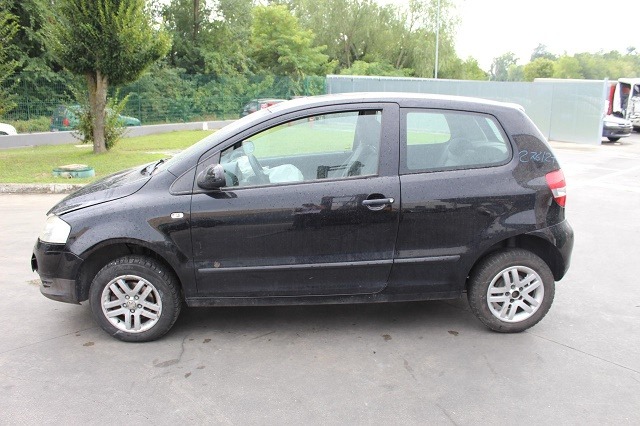 VOLKSWAGEN FOX 1.4 D 51KW 5M 3P (2007) RICAMBI IN MAGAZZINO 