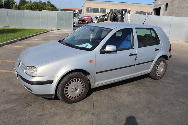 VOLKSWAGEN GOLF 4 1.6 B 74KW 5M 5P (1998) RICAMBI IN MAGAZZINO