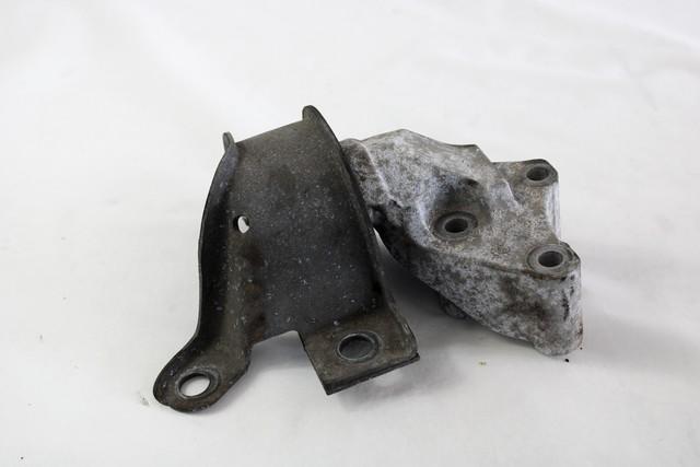 NOSILCI MOTORJA/DRUGO OEM N. 51753383 ORIGINAL REZERVNI DEL LANCIA Y YPSILON 843 (2003-2006) BENZINA LETNIK 2005