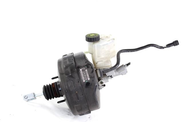 SERVO OJACEVALNIK ZAVOR S PUMPO OEM N. A2044301530 ORIGINAL REZERVNI DEL MERCEDES CLASSE C W204 BER/SW (2007 - 2011) DIESEL LETNIK 2007