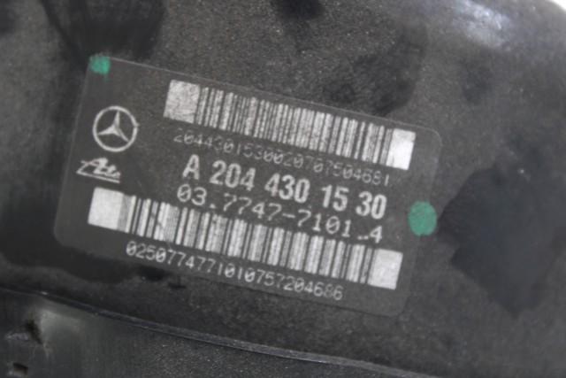 SERVO OJACEVALNIK ZAVOR S PUMPO OEM N. A2044301530 ORIGINAL REZERVNI DEL MERCEDES CLASSE C W204 BER/SW (2007 - 2011) DIESEL LETNIK 2007