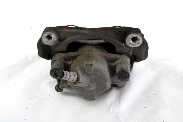 SPREDNJE DESNE ZAVORNE CELJUSTI  OEM N. 410018218R ORIGINAL REZERVNI DEL RENAULT MEGANE MK3 BZ0/1 B3 DZ0/1 KZ0/1 BER/SPORTOUR/ESTATE (2009 - 2015) DIESEL LETNIK 2009