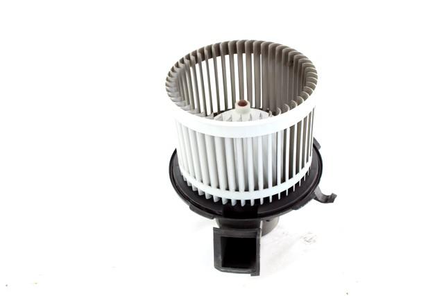 VENTILATOR  KABINE  OEM N. 77364885 ORIGINAL REZERVNI DEL FIAT 500 CINQUECENTO 312 MK3 (2007 - 2015) BENZINA LETNIK 2011