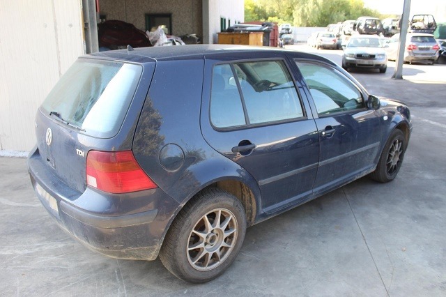 VOLKSWAGEN GOLF IV 1.9 D 66KW 5M 5P (2000) RICAMBI IN MAGAZZINO