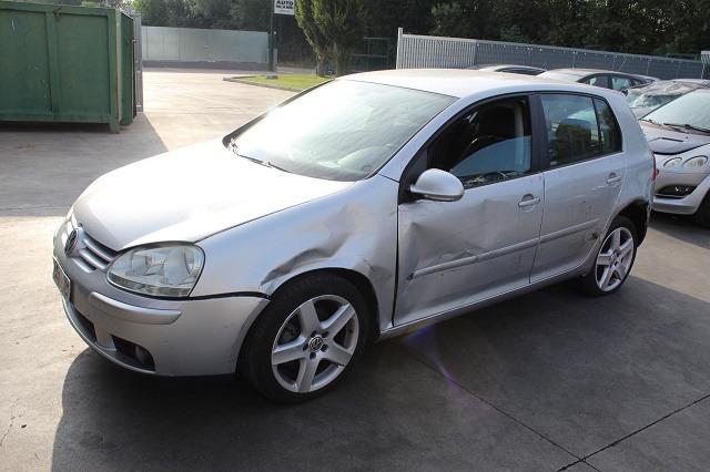 VOLKSWAGEN GOLF 5 2.0 D 103KW 6M 5P (2004) RICAMBI IN MAGAZZINO