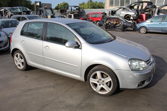 VOLKSWAGEN GOLF 5 2.0 D 103KW 6M 5P (2004) RICAMBI IN MAGAZZINO