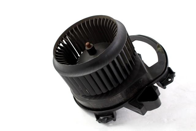 VENTILATOR  KABINE  OEM N. A2469064200 ORIGINAL REZERVNI DEL MERCEDES CLASSE B W246 (2011 - 2018)DIESEL LETNIK 2012