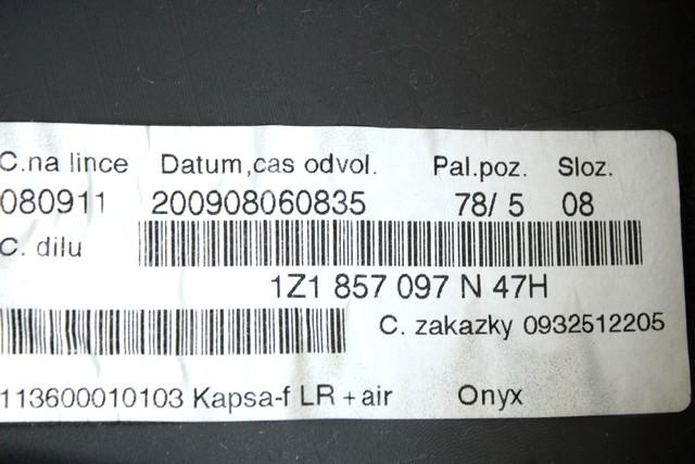 PREDAL ZA DOKUMENTE OEM N. 1Z1857097N47H ORIGINAL REZERVNI DEL SKODA OCTAVIA MK2 R 1Z5 BER/SW (2008 - 2012)DIESEL LETNIK 2009