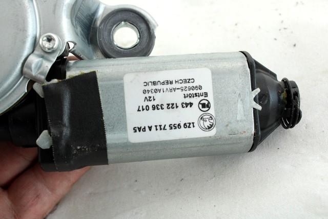 MOTORCEK ZADNJEGA BRISALCA OEM N. 1Z9955711A ORIGINAL REZERVNI DEL SKODA OCTAVIA MK2 R 1Z5 BER/SW (2008 - 2012)DIESEL LETNIK 2009