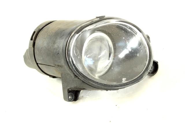 LEVA MEGLENKA OEM N. 3B7941699A ORIGINAL REZERVNI DEL VOLKSWAGEN PASSAT B5.5 3B3 3B6 3BG R BER/SW (11/2000 - 2005) DIESEL LETNIK 2002