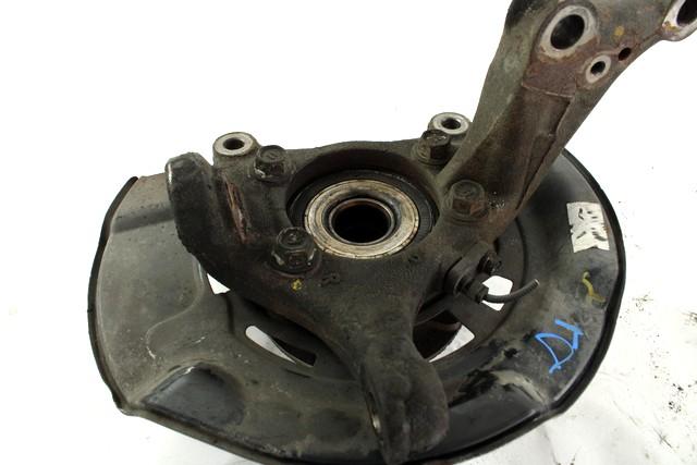 VRTLJIVI LEZAJ DESNO / PESTO KOLESA Z LEZAJEM SPREDAJ OEM N. 4321142080 ORIGINAL REZERVNI DEL TOYOTA RAV 4 A3 MK3 (2006 - 03/2009) DIESEL LETNIK 2006