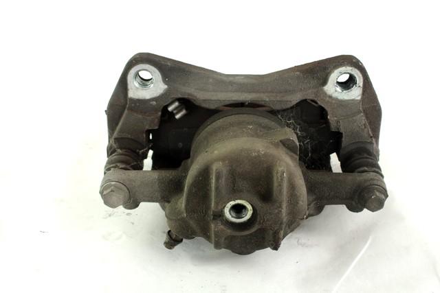 SPREDNJE DESNE ZAVORNE CELJUSTI  OEM N. 4605A066 ORIGINAL REZERVNI DEL MITSUBISHI COLT Z30 Z3_A Z2_A MK6 (2004 - 2009) BENZINA LETNIK 2004