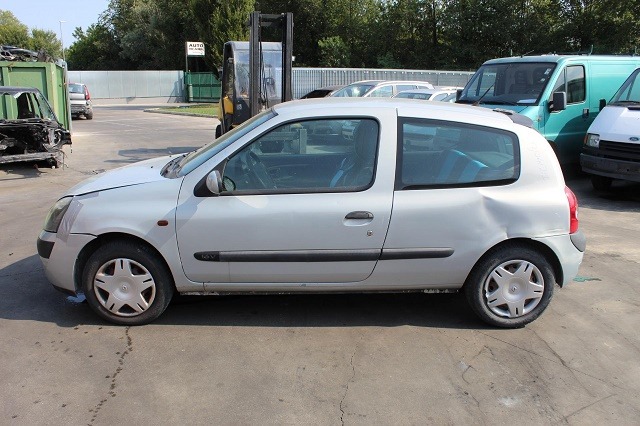 RENAULT CLIO 1.2 B 55KW 5M 3P (2002) NON SMONTATA