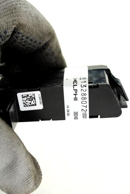 RAZLICNA STIKALA  OEM N. 13288072 ORIGINAL REZERVNI DEL OPEL ASTRA J P10 5P/3P/SW (2010 - 2015) DIESEL LETNIK 2012