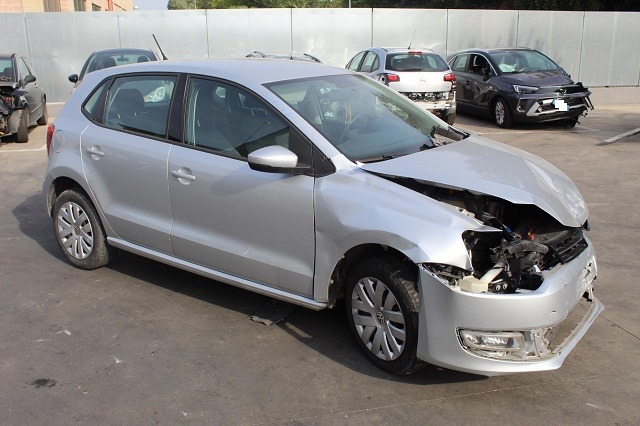 VOLKSWAGEN POLO 1.2 B 51KW 5M 5P (2012) RICAMBI IN MAGAZZINO