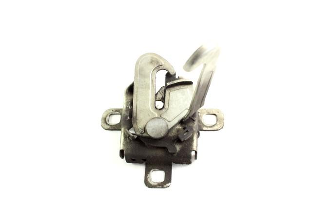 ZAKLEP POKROVA MOTORJA  OEM N. 51913761 ORIGINAL REZERVNI DEL FIAT GRANDE PUNTO 199 (2005 - 2012) DIESEL LETNIK 2009