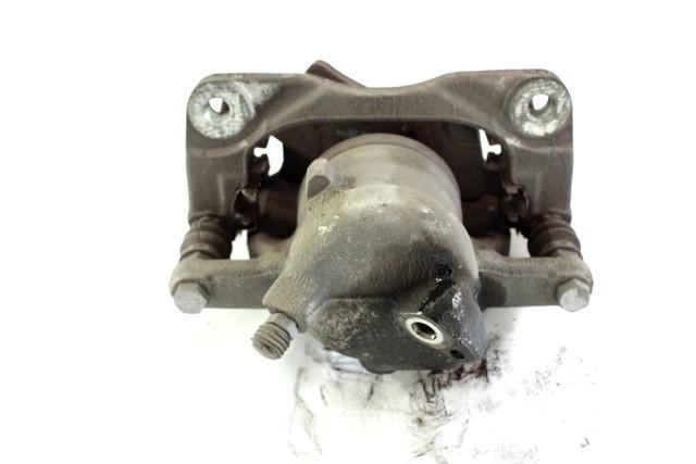 SPREDNJE DESNE ZAVORNE CELJUSTI  OEM N. 71750079 ORIGINAL REZERVNI DEL FIAT SEDICI FY R (05/2009 - 2014) DIESEL LETNIK 2012