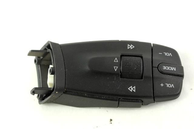 MULTIFUNKCIJSKI VOLAN OEM N. 6J0959441 ORIGINAL REZERVNI DEL SEAT IBIZA 6J5 6P1 MK4 BER/SW (2008 - 2012)DIESEL LETNIK 2010