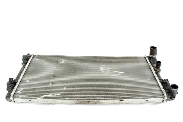 RADIATOR VODE OEM N. 6R0121253A ORIGINAL REZERVNI DEL VOLKSWAGEN POLO 6R1 6C1 R (02/2014 - 2017) BENZINA LETNIK 2015