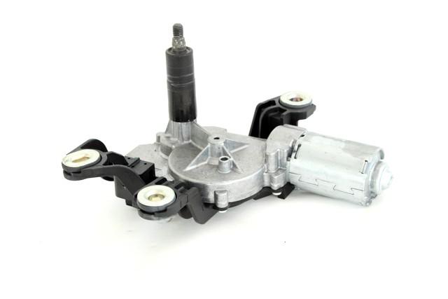 MOTORCEK ZADNJEGA BRISALCA OEM N. 5K6955711B ORIGINAL REZERVNI DEL VOLKSWAGEN POLO 6R1 6C1 R (02/2014 - 2017) BENZINA LETNIK 2015