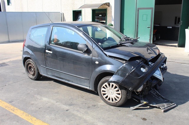 CITROEN C2 1.4 D 50KW 5M 3P (2004) RICAMBI USATI AUTO IN PIAZZALE 