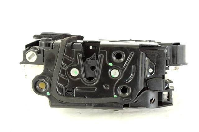 CENTRALNA KLJUCAVNICA ZADJIH LEVIH VRAT OEM N. 6R4839015 ORIGINAL REZERVNI DEL VOLKSWAGEN POLO 6R1 6C1 (06/2009 - 02/2014) BENZINA LETNIK 2012