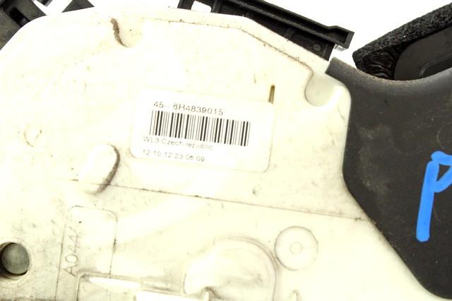 CENTRALNA KLJUCAVNICA ZADJIH LEVIH VRAT OEM N. 6R4839015 ORIGINAL REZERVNI DEL VOLKSWAGEN POLO 6R1 6C1 (06/2009 - 02/2014) BENZINA LETNIK 2012