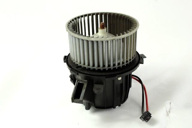 VENTILATOR  KABINE  OEM N. 8T1820021 ORIGINAL REZERVNI DEL AUDI A5 8T R COUPE/5P  (08/2011 - 06/2016) DIESEL LETNIK 2012