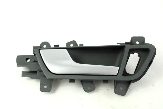 NOTRANJA KLJUKA  OEM N. 8K0837019F ORIGINAL REZERVNI DEL AUDI A5 8T R COUPE/5P  (08/2011 - 06/2016) DIESEL LETNIK 2012