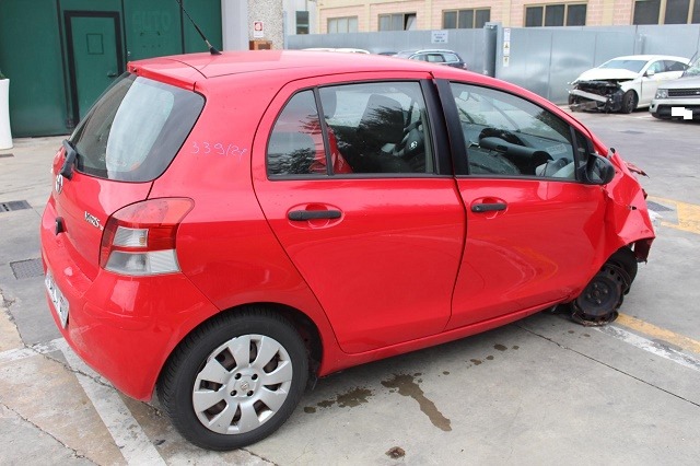 TOYOTA YARIS 1.0 B 51KW 5M 5P (2010) RICAMBI IN MAGAZZINO