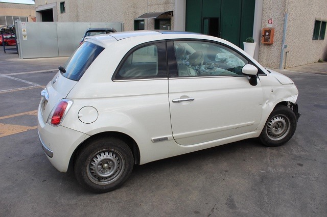 FIAT 500 1.3 D 55KW 5M 3P (2008) RICAMBI IN MAGAZZINO