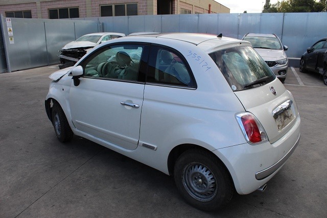 FIAT 500 1.3 D 55KW 5M 3P (2008) RICAMBI IN MAGAZZINO