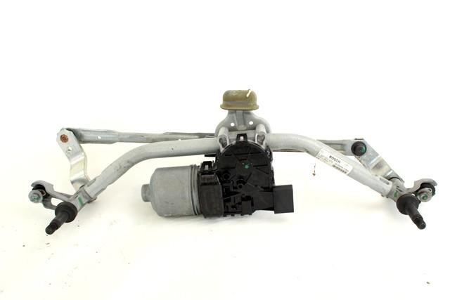 MOTORCEK PREDNJIH BRISALCEV OEM N. 9815497780 ORIGINAL REZERVNI DEL PEUGEOT 208 CA CC MK1 (2012 -2019) BENZINA LETNIK 2017