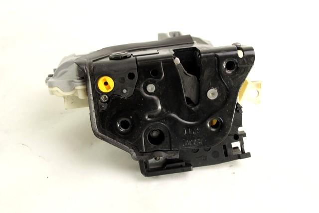 CENTRALNA KLJUCAVNICA ZADJIH LEVIH VRAT OEM N. 3C4839015A ORIGINAL REZERVNI DEL VOLKSWAGEN PASSAT B7 362 365 BER/SW (10/2010 - 2015)DIESEL LETNIK 2012