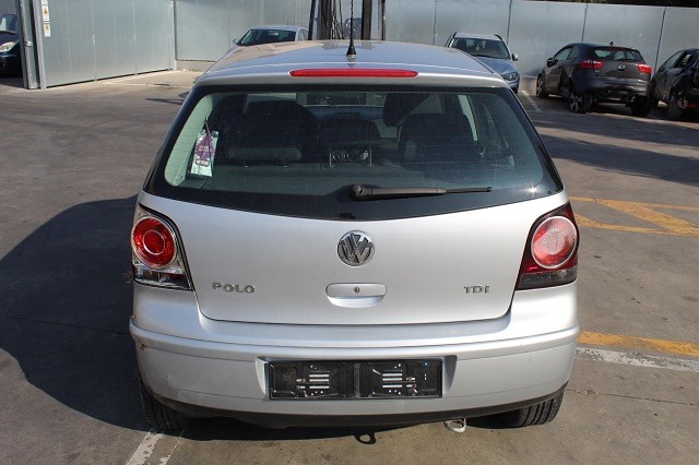 VOLKSWAGEN POLO 1.4 D 51KW 5M 5P (2007) RICAMBI IN MAGAZZINO