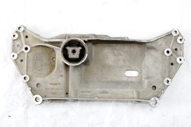 SPREDNJA OS/NOSILEC MOTORJA OEM N. 1K0199369F ORIGINAL REZERVNI DEL VOLKSWAGEN GOLF VI 5K1 517 AJ5 MK6 (2008-2012) DIESEL LETNIK 2011