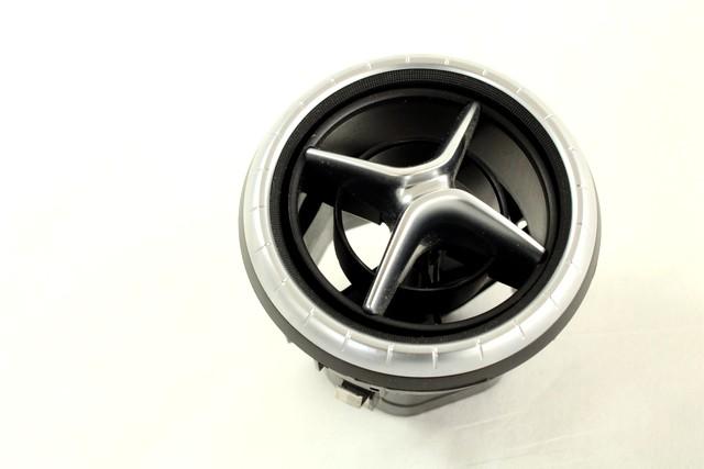 ODVOD ZRAKA OEM N. A1178300554 ORIGINAL REZERVNI DEL MERCEDES CLA C117 X117 BER/SW (2013 - 2019) DIESEL LETNIK 2016