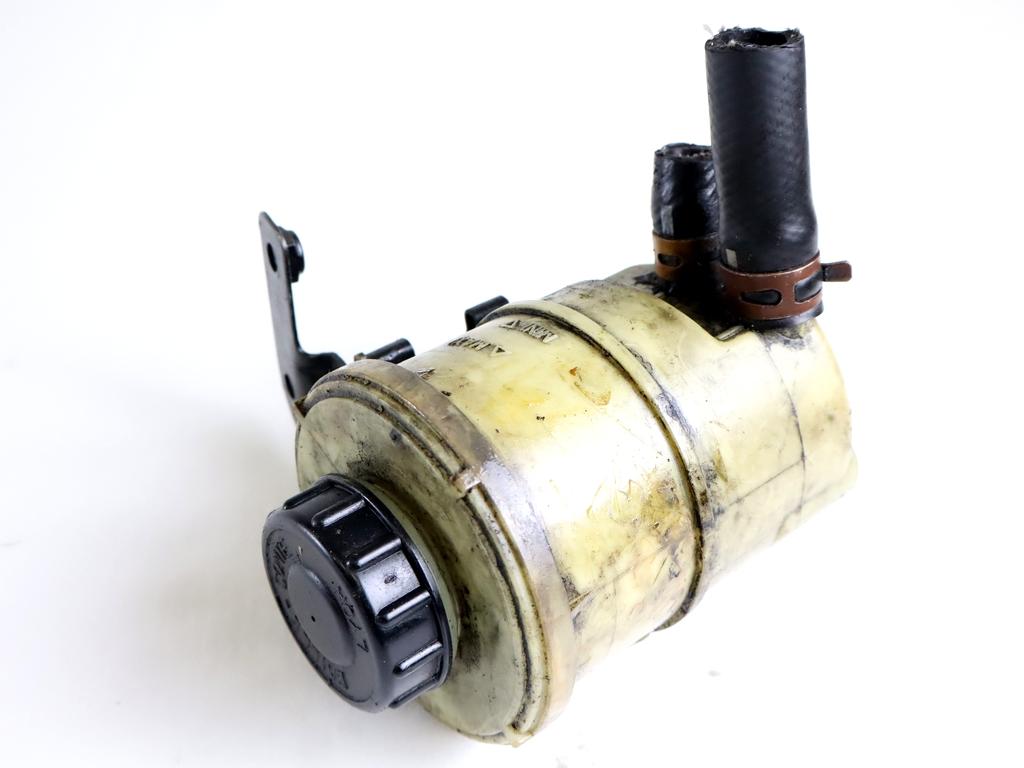 REZERVOAR CRPALKA  SERVO VOLAN OEM N. 8200005185 ORIGINAL REZERVNI DEL DACIA SANDERO MK1 (2008 - 2012) BENZINA/GPL LETNIK 2008