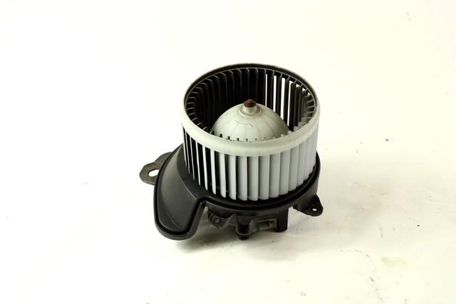 VENTILATOR  KABINE  OEM N. 13335075 ORIGINAL REZERVNI DEL OPEL CORSA D R S07 (02/2011 - 2014) BENZINA/GPL LETNIK 2012